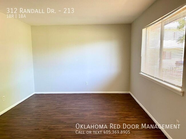 Photo - 312 Randall Dr Apartment