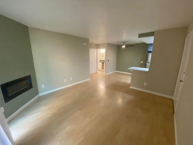 Building Photo - Cute 1 Bedroom Condo in the Heart of San Marcos Available Now!