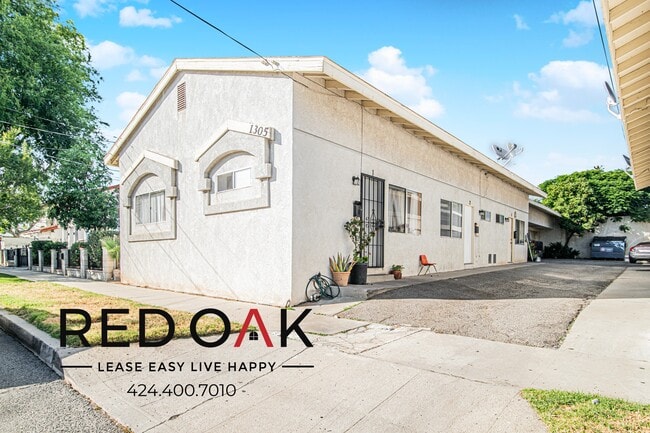 Building Photo - 1305 Griffith St