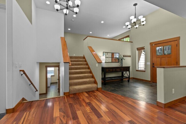 Foto del edificio - 3 Bed, 3 Bath Custom Built Home in Sudden Valley