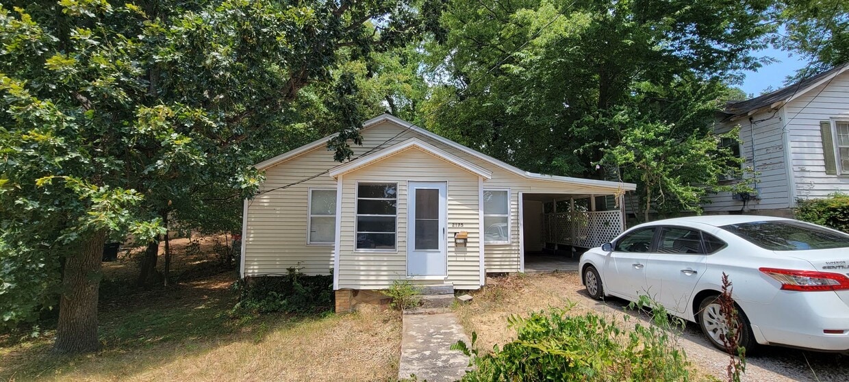 Primary Photo - 2 Bedroom/1 Bathroom House in Batesville