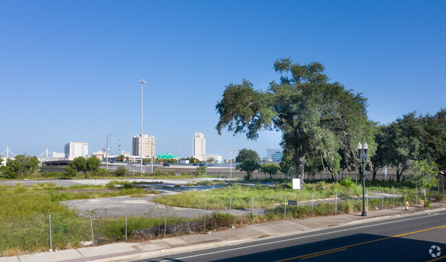 Building Photo - The Station at San Marco