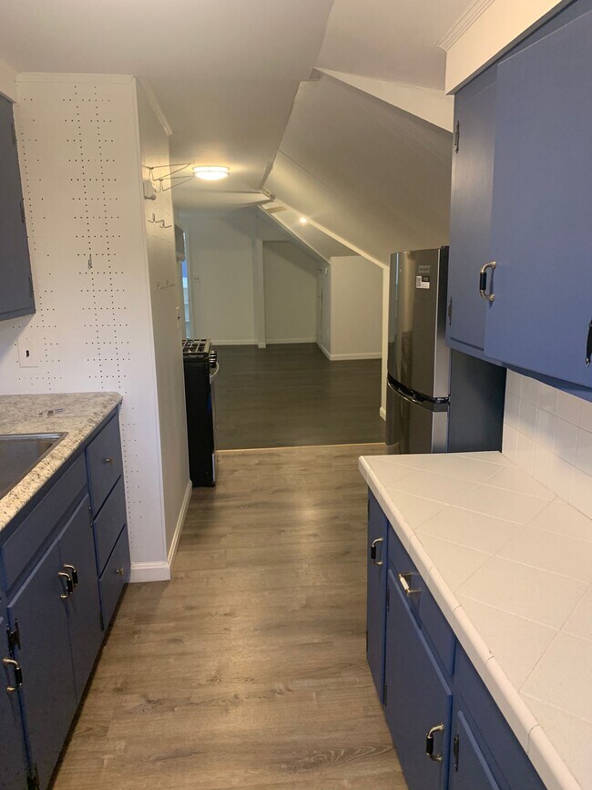 16 Hillcrest Cir, Swampscott, MA 01907 House Rental in Swampscott, MA