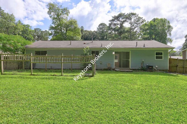Foto del edificio - 198 Meadowlark Ln
