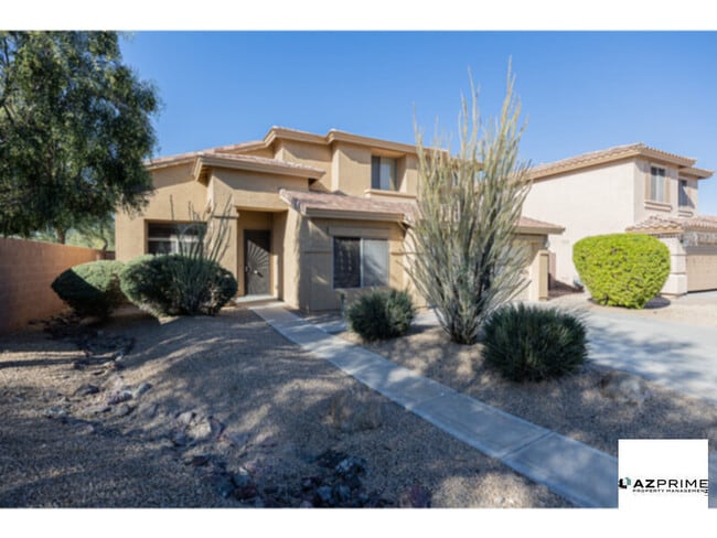 Foto del edificio - Discover the Height of Luxury and Comfort in this Exceptional 6/4 Phoenix Residence, where Opulence