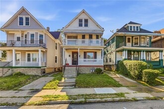 Building Photo - 563 Humboldt Pkwy