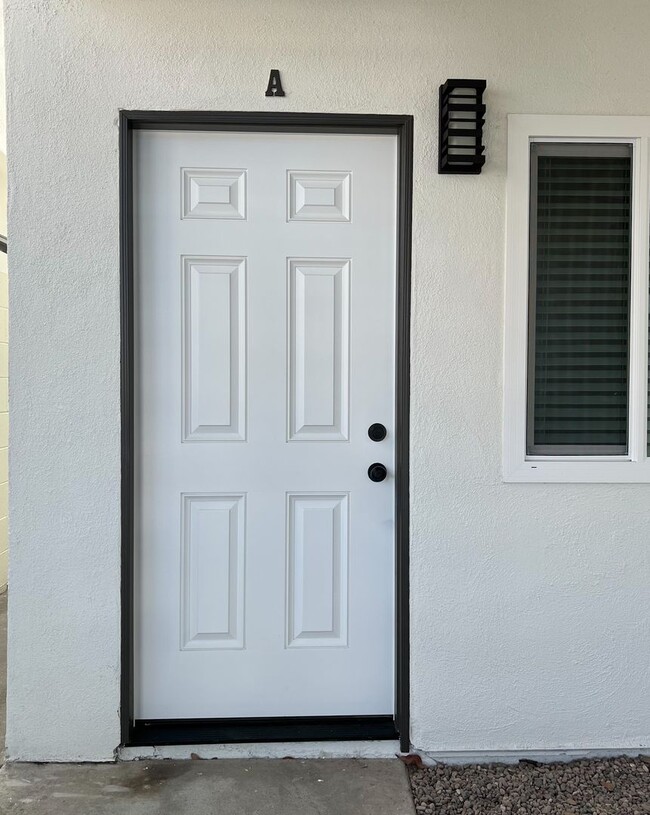 Building Photo - 224 13th St