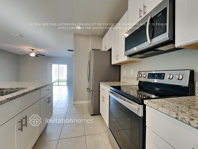 Foto del edificio - 11908 Miracle Mile Dr