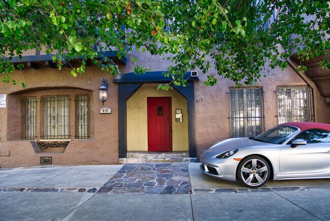Exterior - 415 N Ogden Dr
