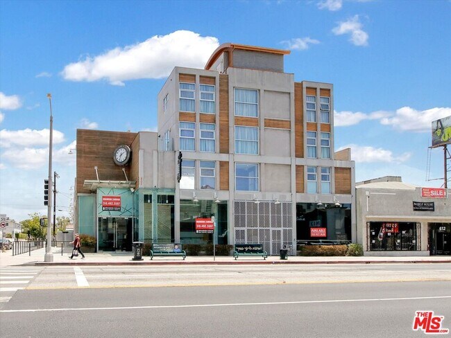 Foto del edificio - 600 S La Brea Ave