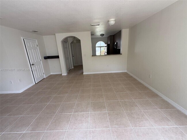Building Photo - 26259 SW 135th Pl