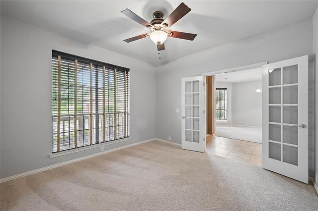 Foto del edificio - 918 Highland Hills Dr