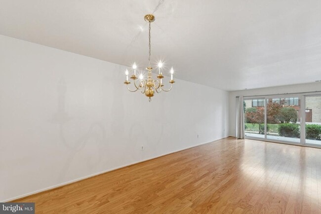 Foto del edificio - 2817 Jermantown Rd