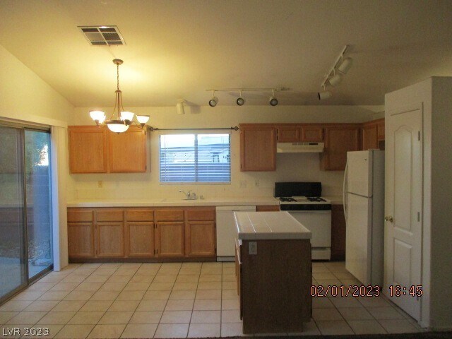 Building Photo - 1064 Bootspur Dr