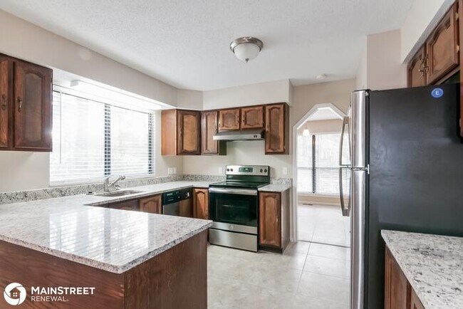 Foto del edificio - 31830 Somerset Ct