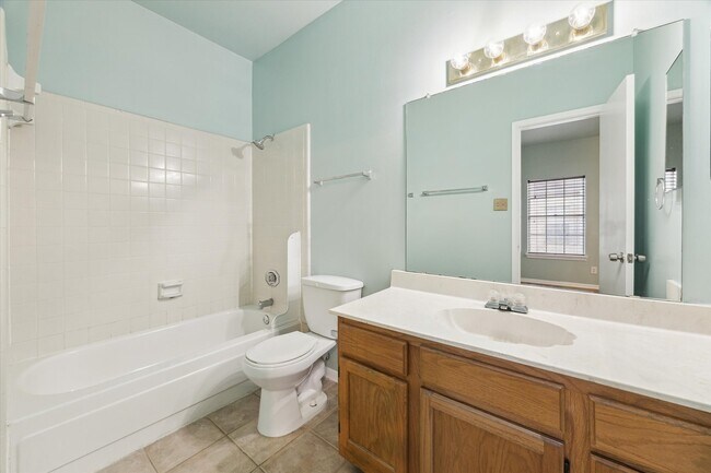 Foto del edificio - 7326 Regency Square Ct