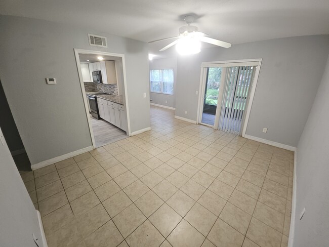 Building Photo - 2401 Barley Club Dr