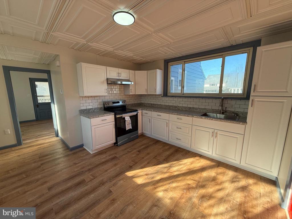 Foto principal - 5036 Leesport Ave