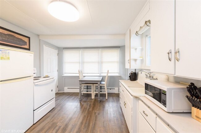 Foto del edificio - 421 1st St SE