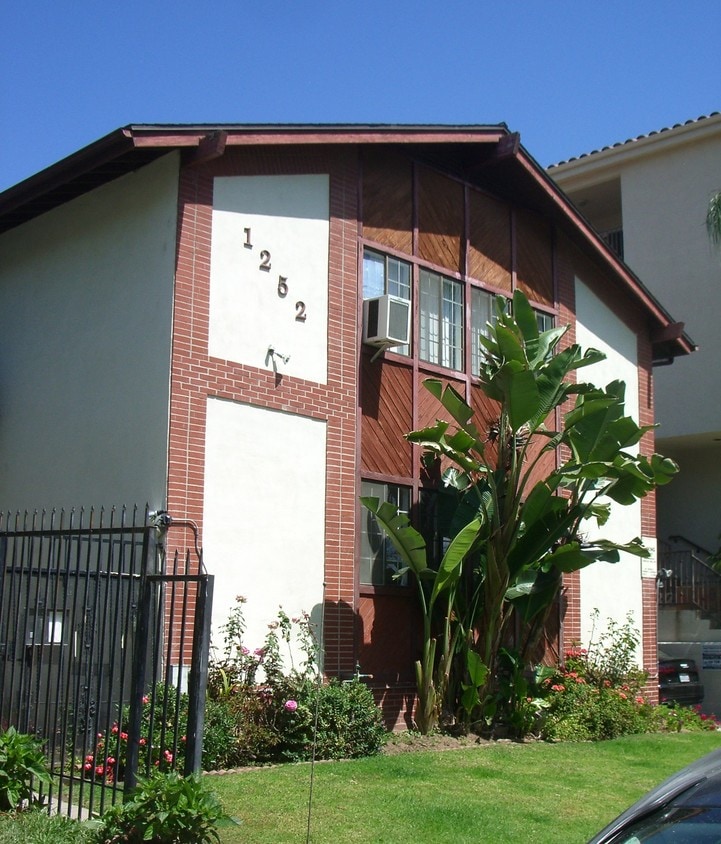 255 Apartments for Rent in West La, CA WestsideRentals