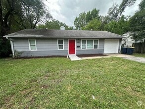 Building Photo - 8409 E 111 St