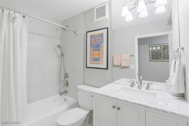 Building Photo - 360 Horse Creek Dr