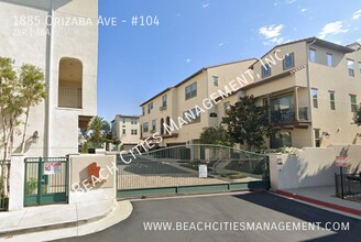 Building Photo - 1885 N Orizaba Ave