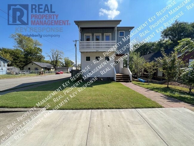 Building Photo - ***First month free after move in with an ...