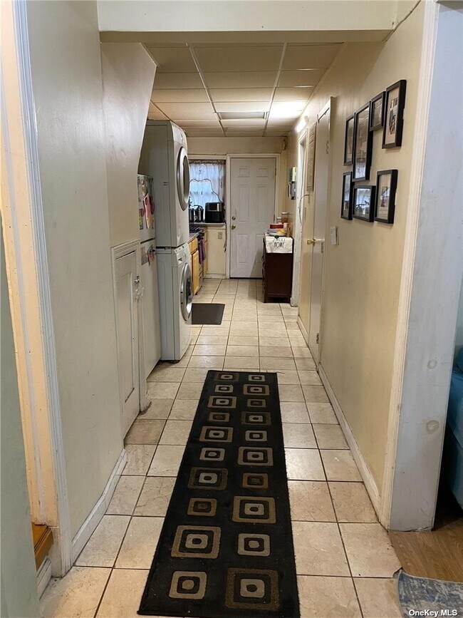 Foto del edificio - 2524 Yates Ave