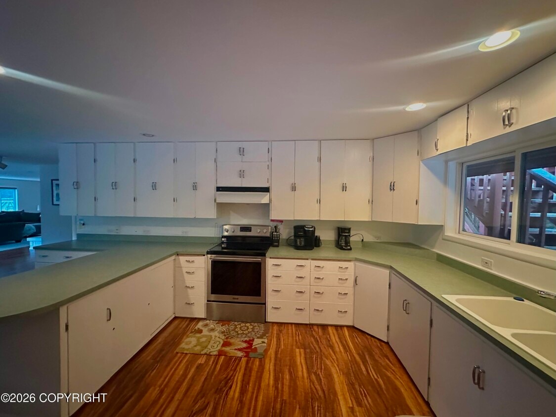 Building Photo - 5324-5324A N Tongass Hwy