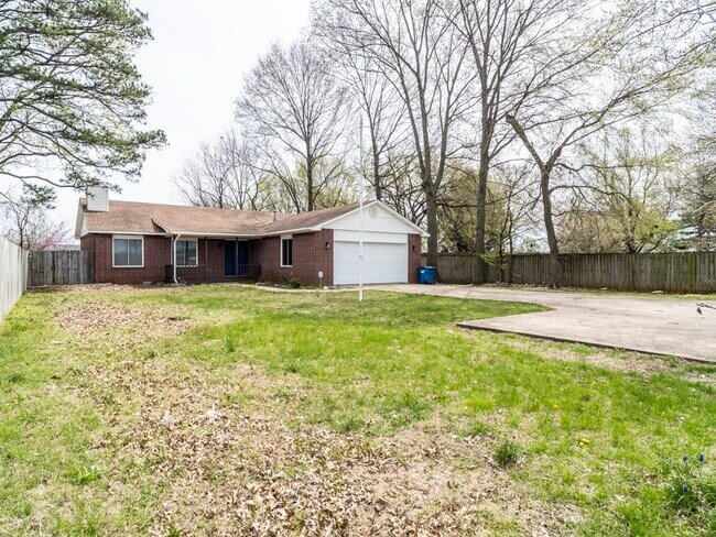 Foto del edificio - 2714 E Central Ave