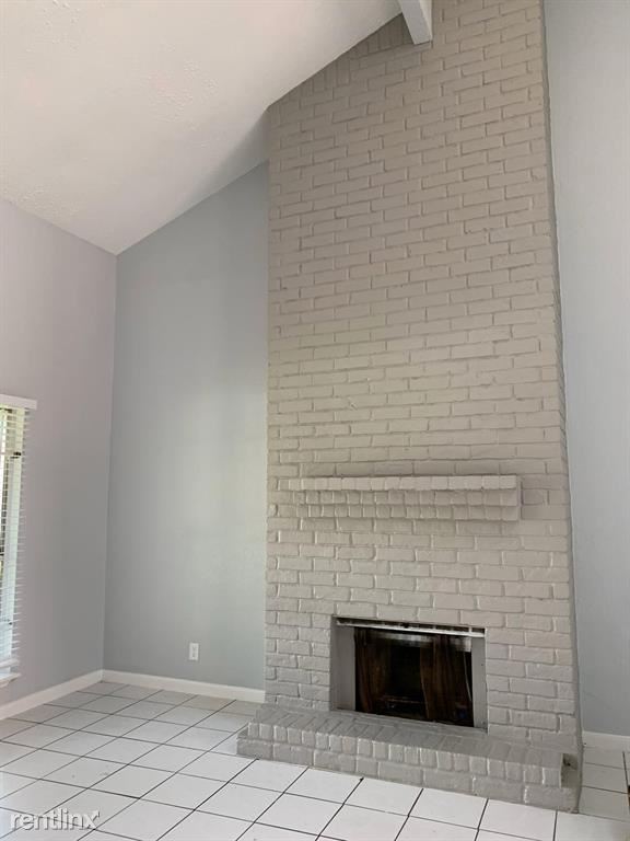 Building Photo - 12206 Wild Pine Dr