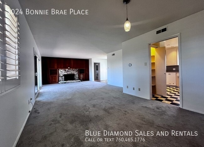 Building Photo - 1024 Bonnie Brae Pl
