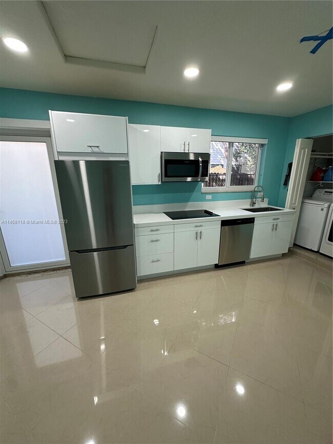 Building Photo - 71 Blackbeard Dr