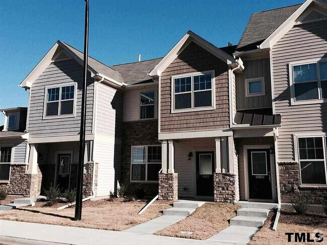 Room in Townhome on Pilatus Dr