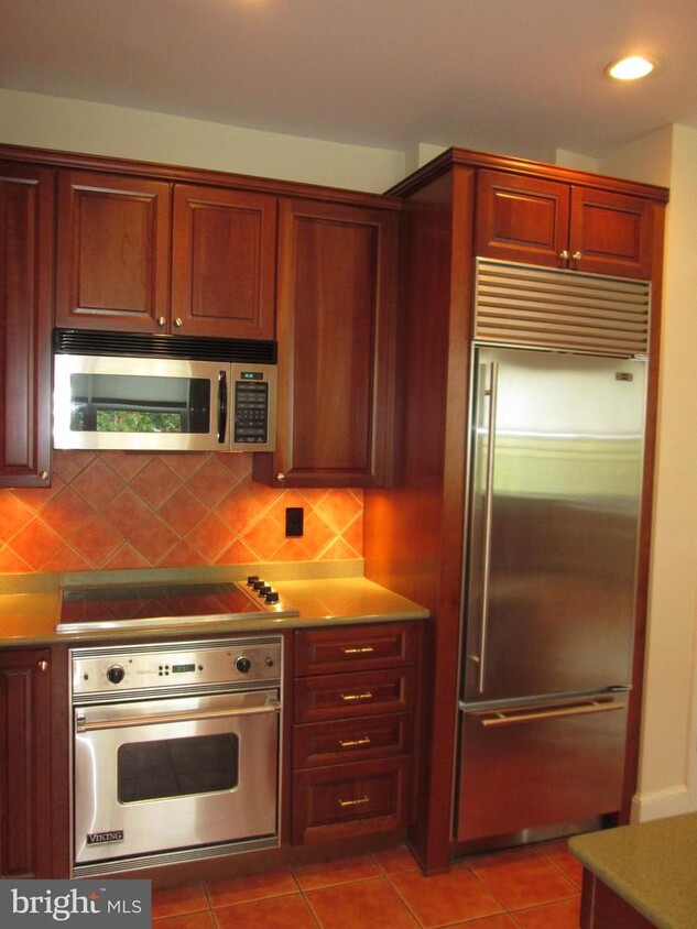 Primary Photo - 1625 15th St NW