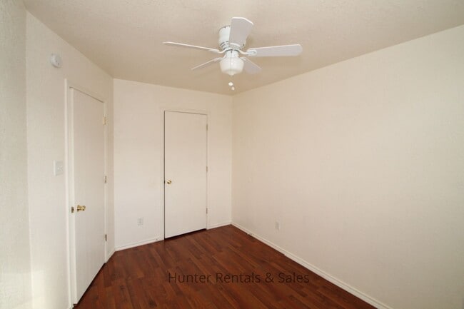 Foto del edificio - Perfect Two-Bedroom!