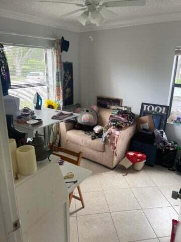 Building Photo - 6772 Palmetto Cir S