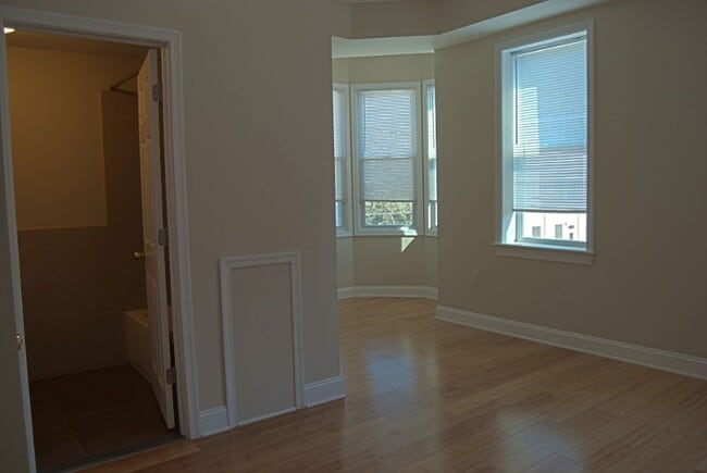 Building Photo - 4019 Powelton Ave