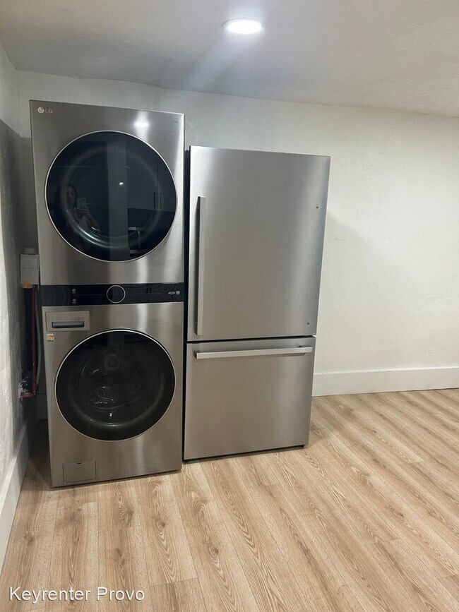 Foto del edificio - 1 br, 1 bath House - 76 W 200 S Unit 2