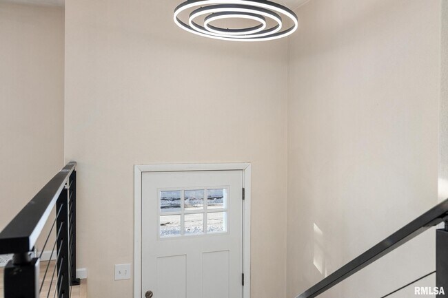 Foto del edificio - 7414 N Parliament Pl