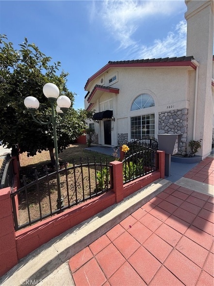 5801 Encinita Ave