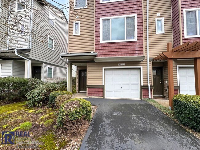 Foto del edificio - 10733 NE Gateway Pl