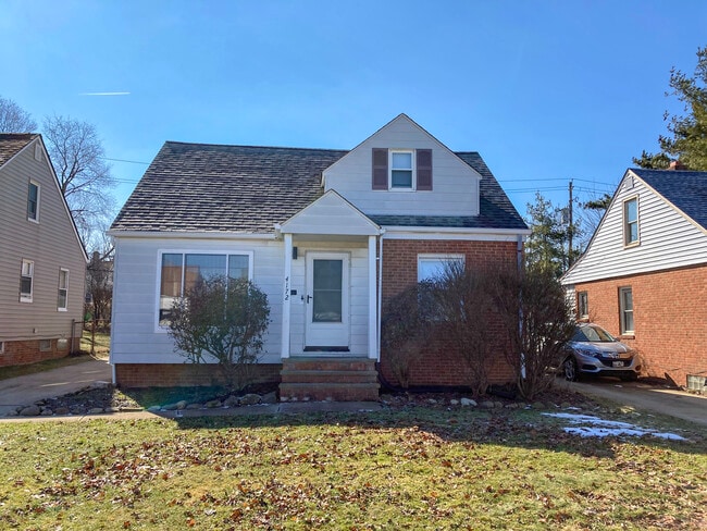 Building Photo - 4172 Lambert Rd