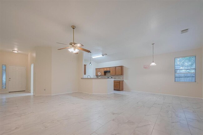Building Photo - 17115 Sperry Landing Dr