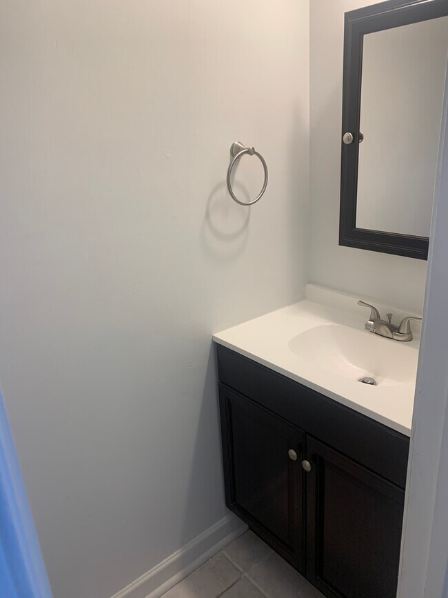 Foto del edificio - 7308 Charlesborough Ct