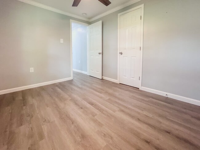 Building Photo - 415 Ave C