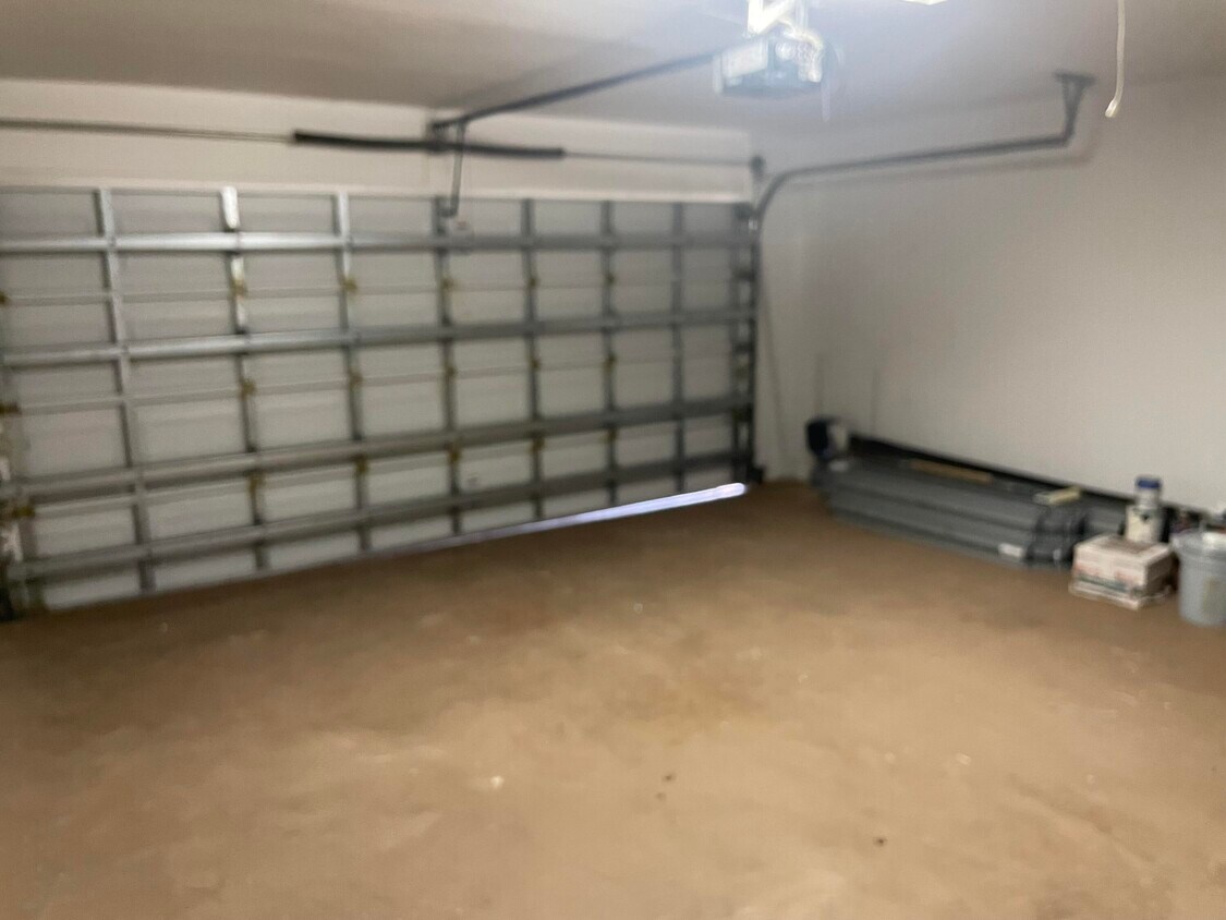 Foto principal - 3074 SW Savona Blvd