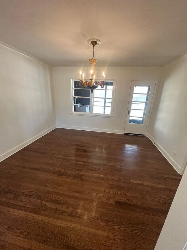 Foto del edificio - 3BD/2BA Home Located in Colonial Acres