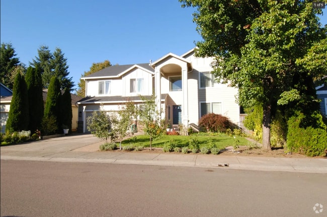 Building Photo - 4604 NE 95th Way